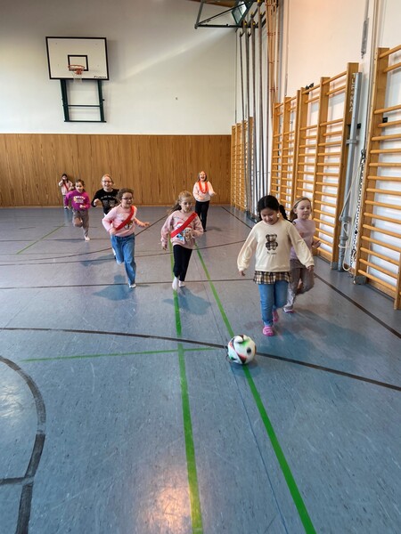 maedelsfussball 1